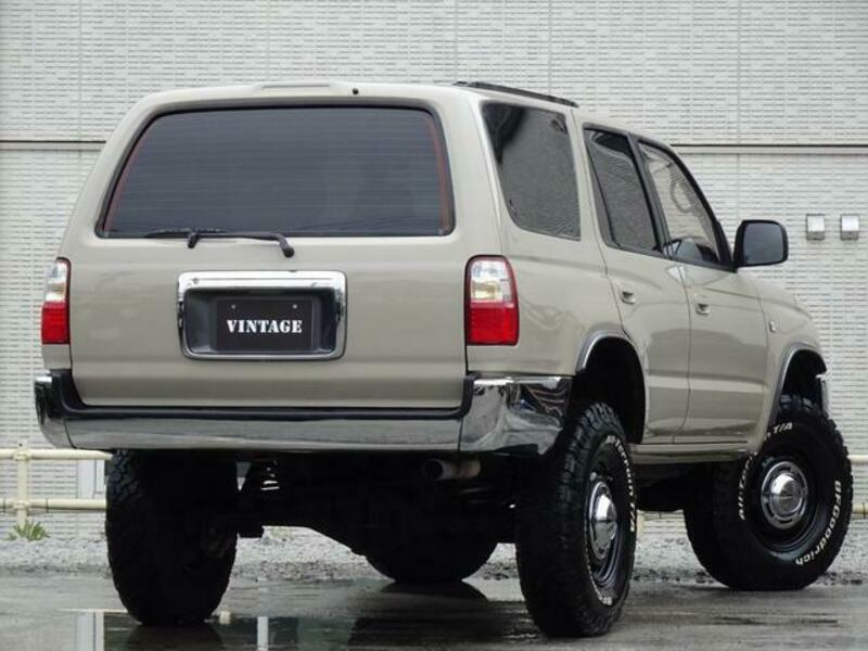 HILUX SURF
