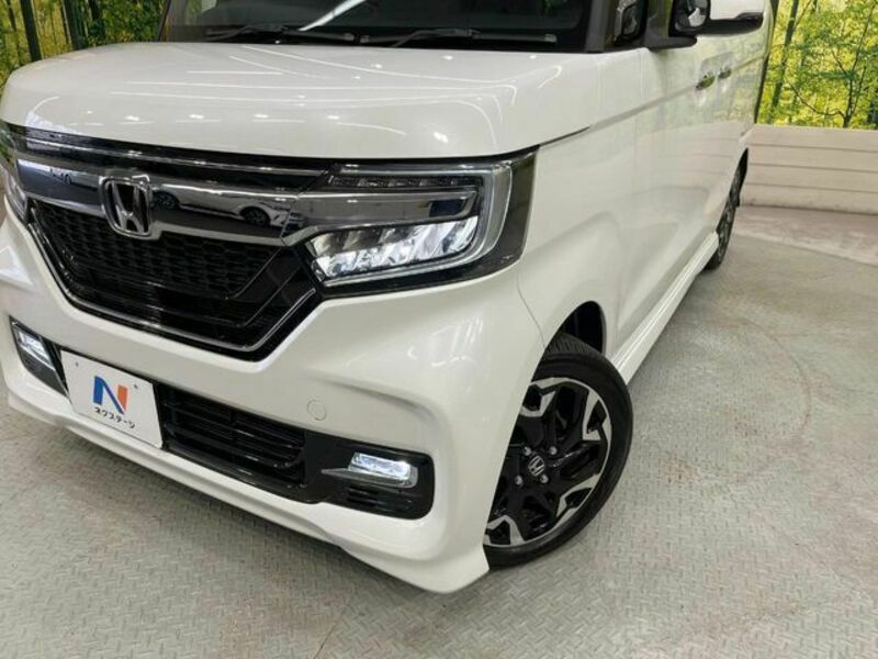 N BOX CUSTOM