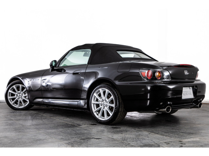 S2000