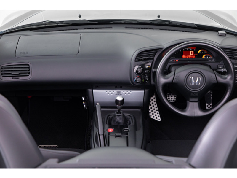 S2000