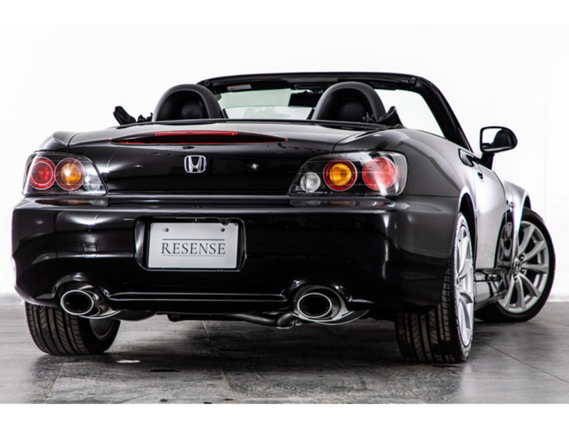 S2000