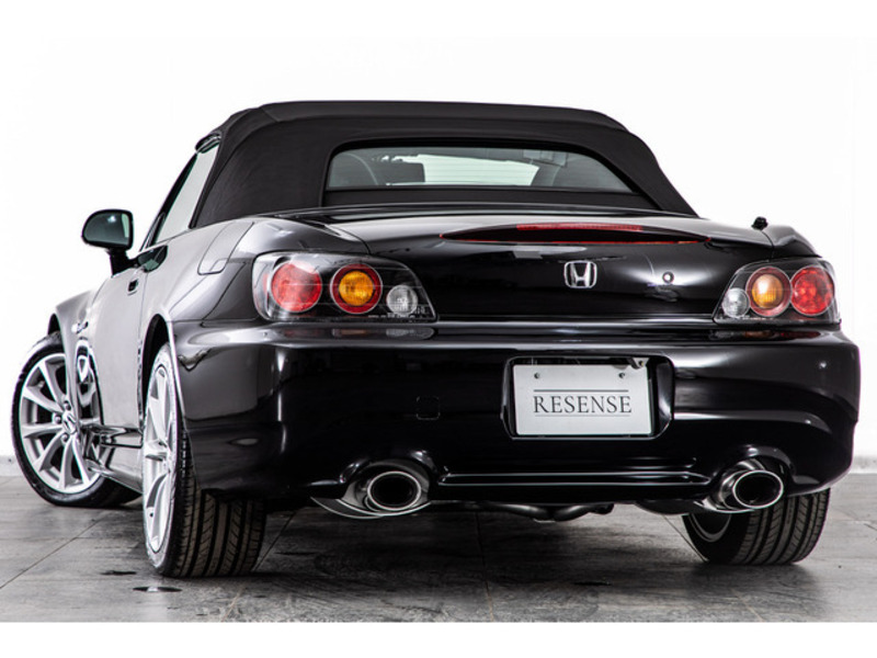 S2000