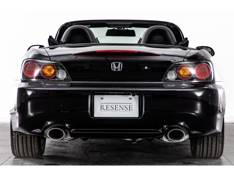 S2000