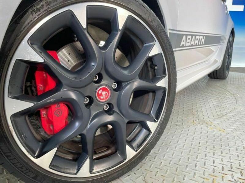 ABARTH 595