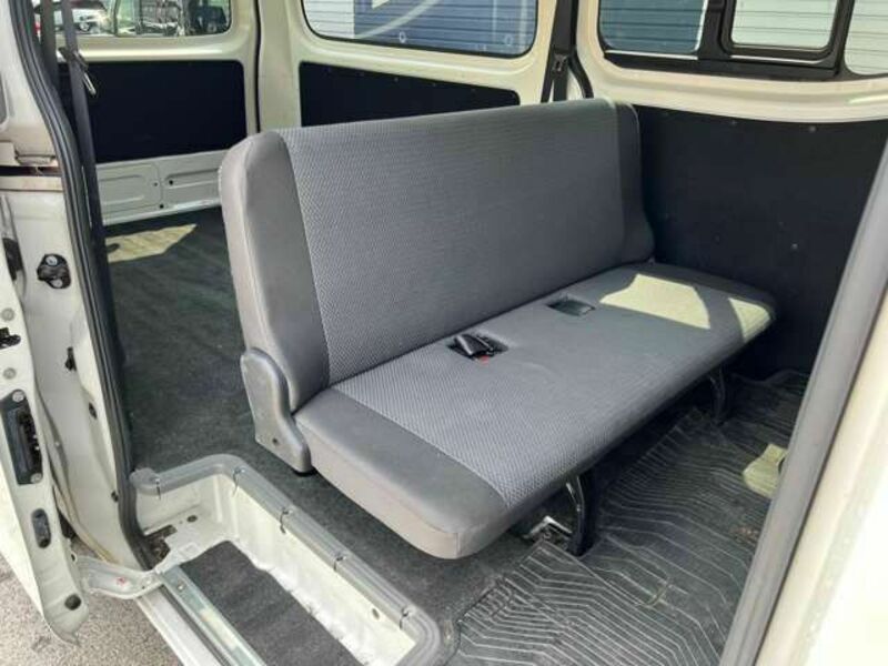 NV350 CARAVAN