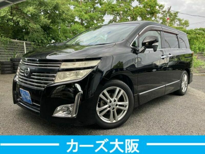 NISSAN ELGRAND