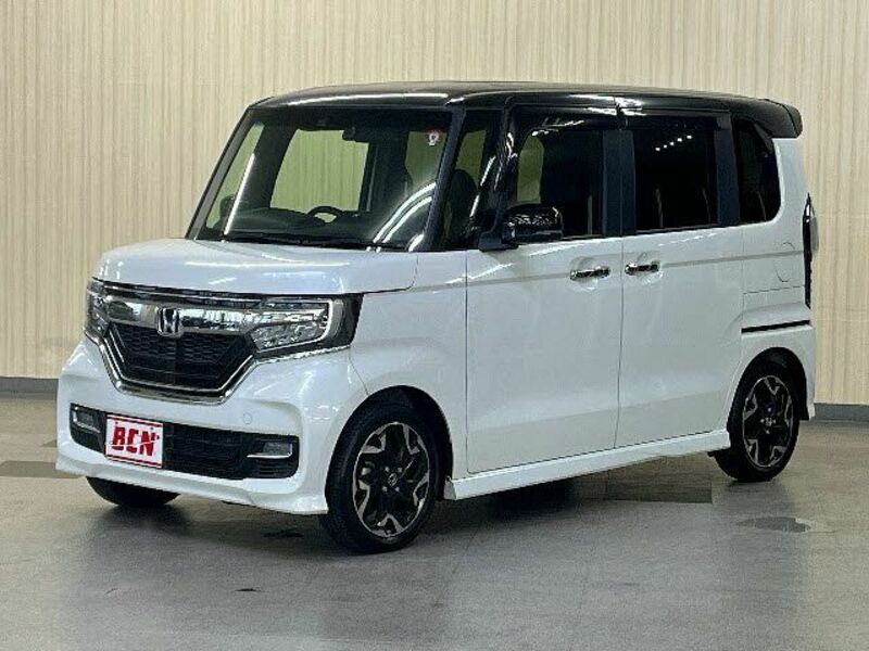 HONDA N BOX CUSTOM