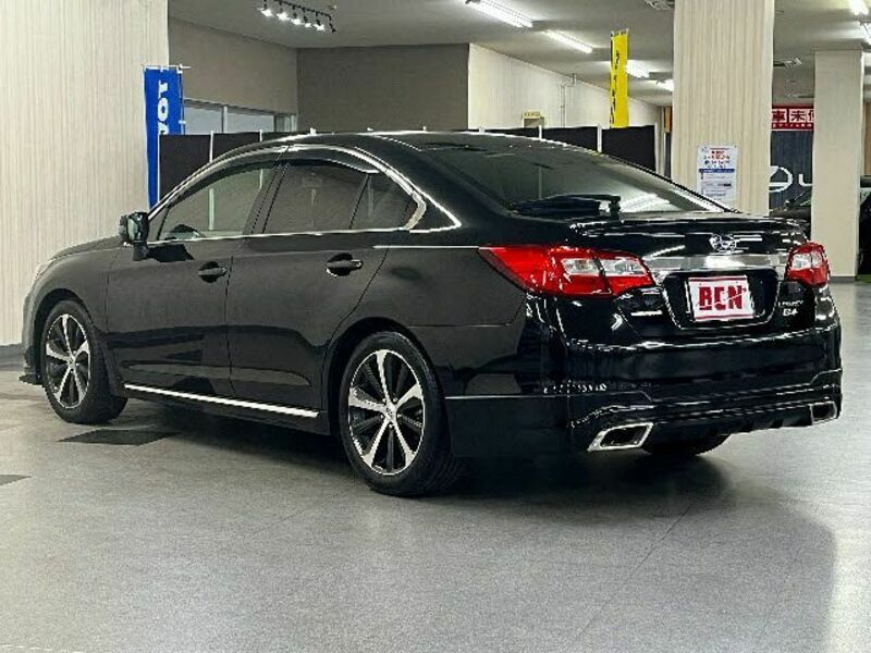 LEGACY B4