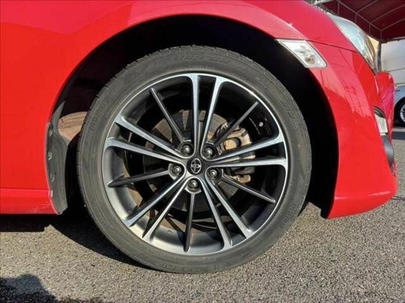 86