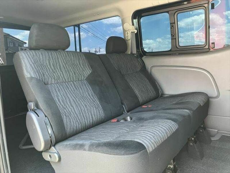 NV350 CARAVAN