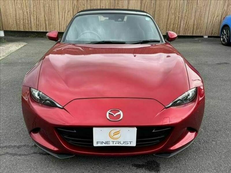 ROADSTER