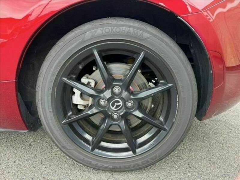 ROADSTER