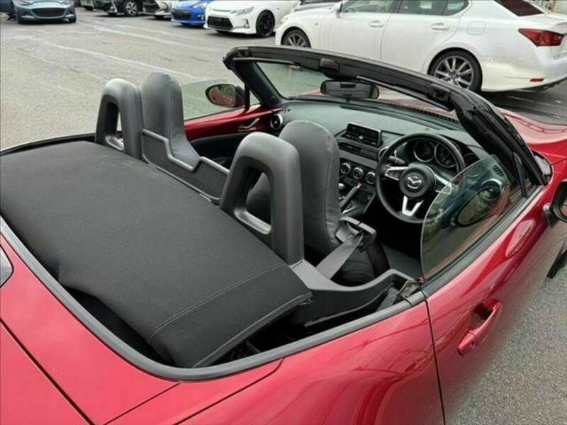 ROADSTER