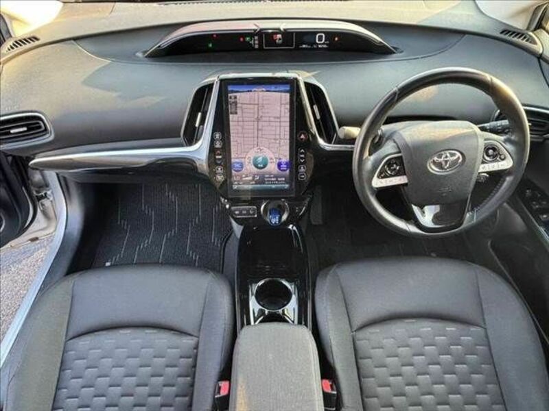 PRIUS PHV