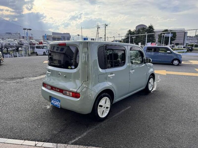 CUBE