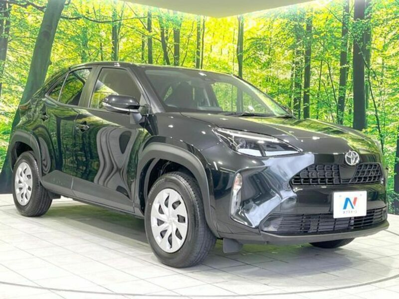 YARIS CROSS