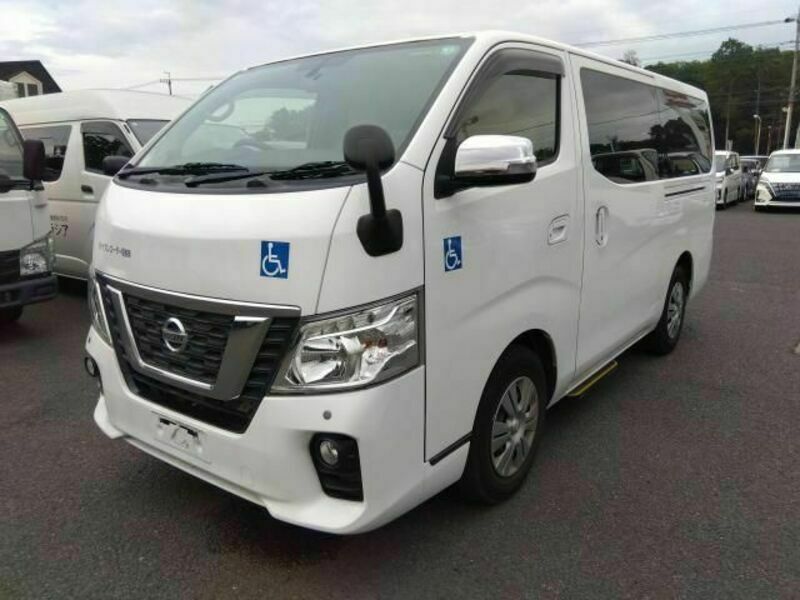 NISSAN NV350 CARAVAN WAGON