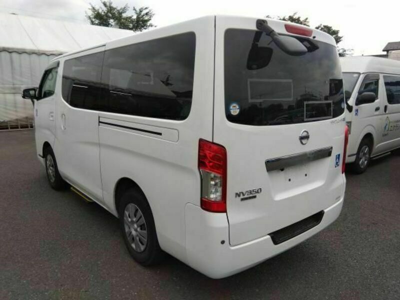 NV350 CARAVAN WAGON