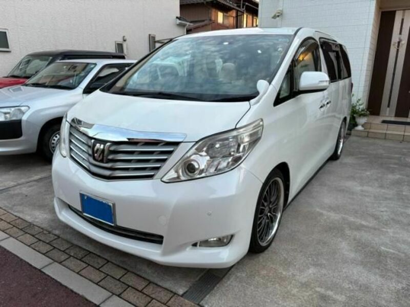 TOYOTA ALPHARD