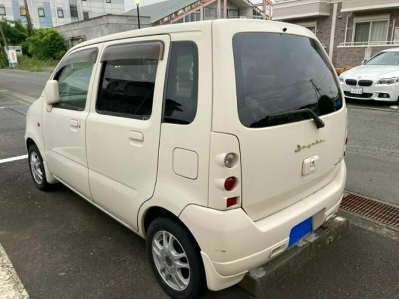 WAGON R