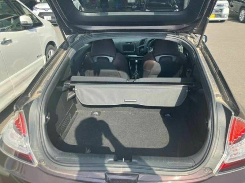 CR-Z