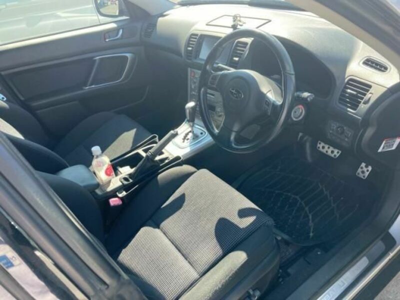LEGACY OUTBACK