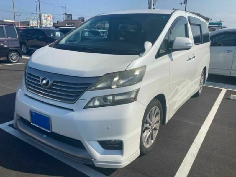 TOYOTA VELLFIRE
