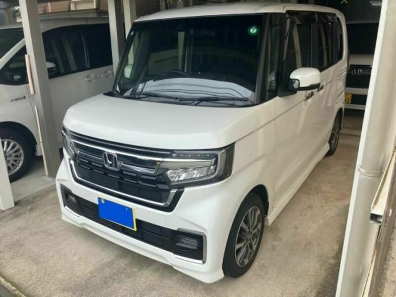 HONDA N BOX CUSTOM