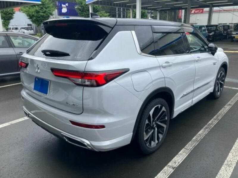 OUTLANDER PHEV