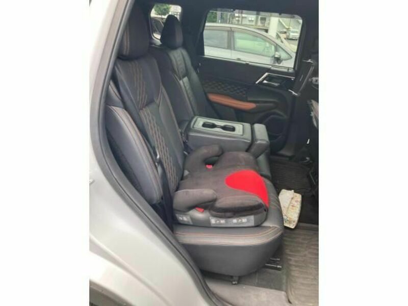 OUTLANDER PHEV