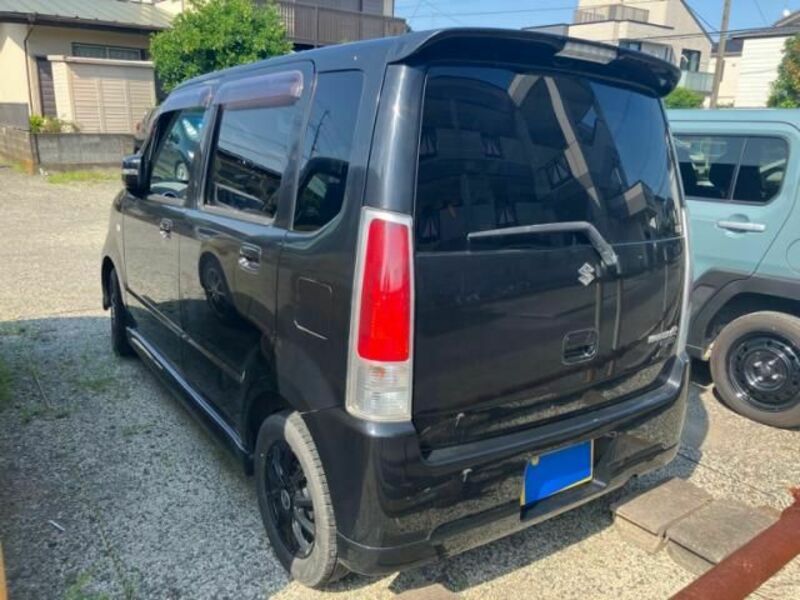 WAGON R