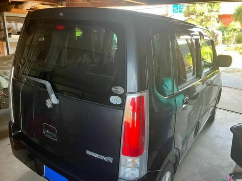 WAGON R