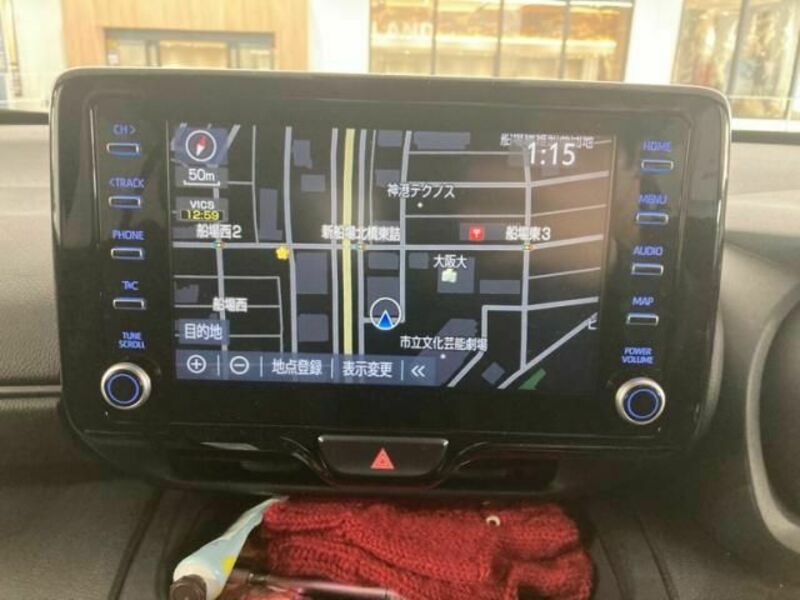 YARIS CROSS