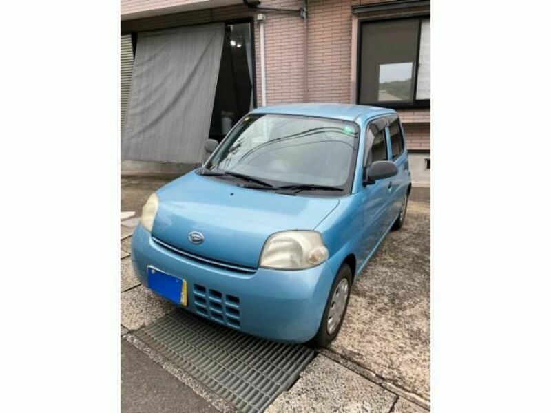 DAIHATSU ESSE