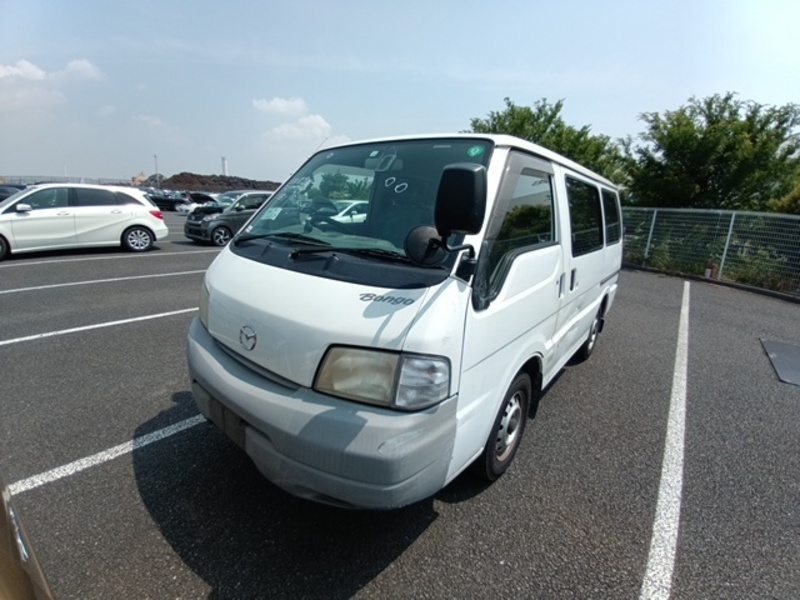 MAZDA BONGO VAN