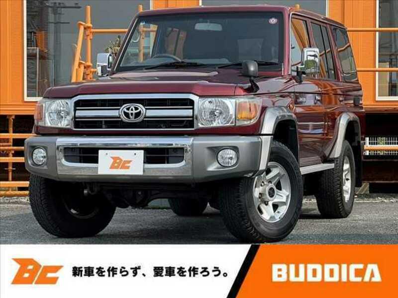 TOYOTA LAND CRUISER