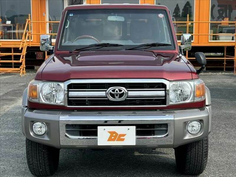 LAND CRUISER