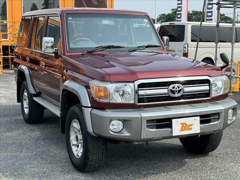 LAND CRUISER