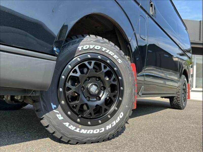 HIACE VAN