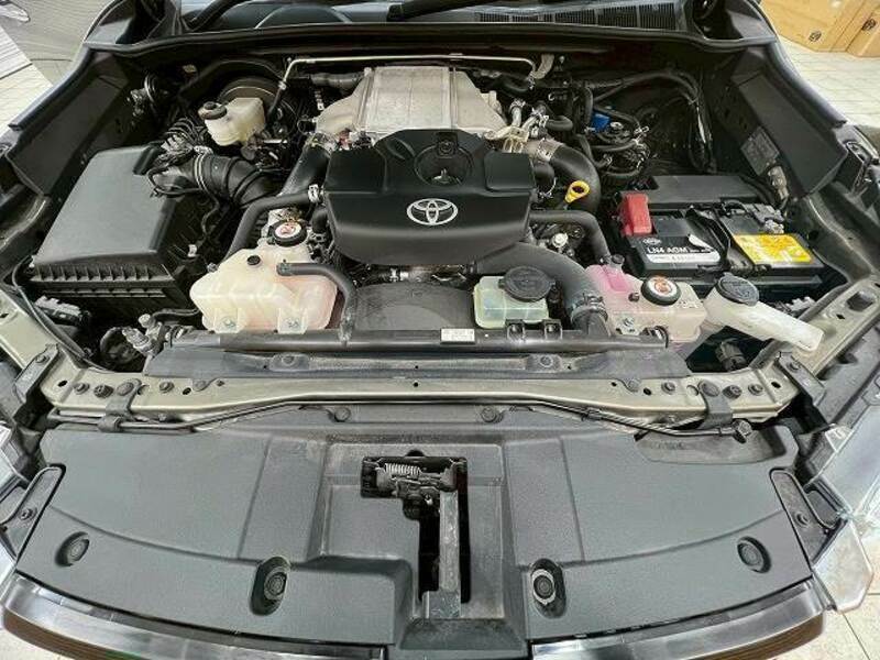 HILUX