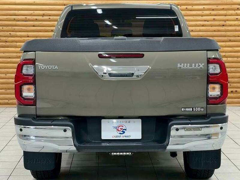 HILUX