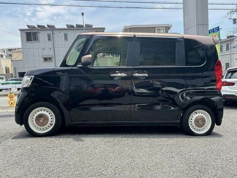 N BOX