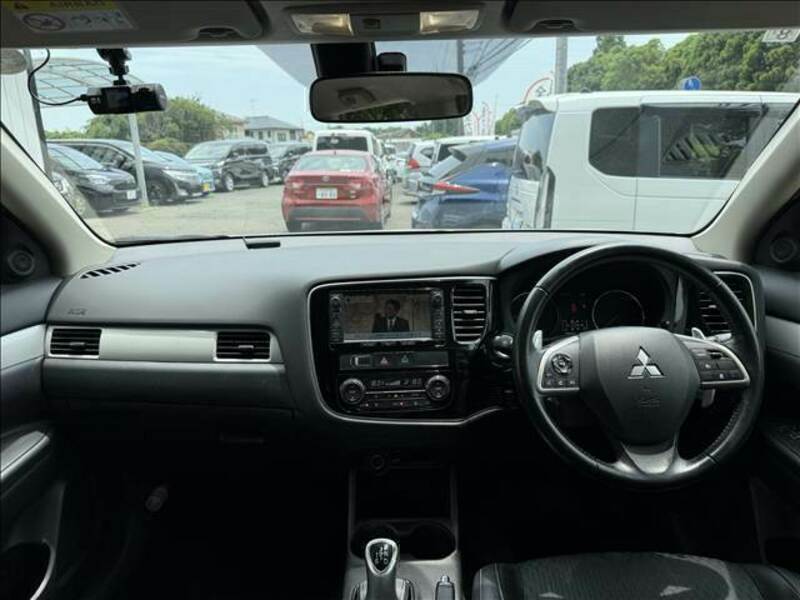 OUTLANDER PHEV