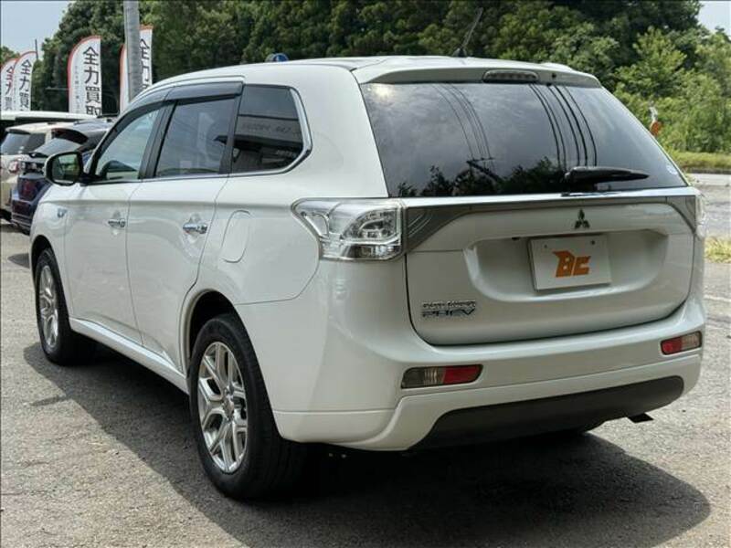 OUTLANDER PHEV