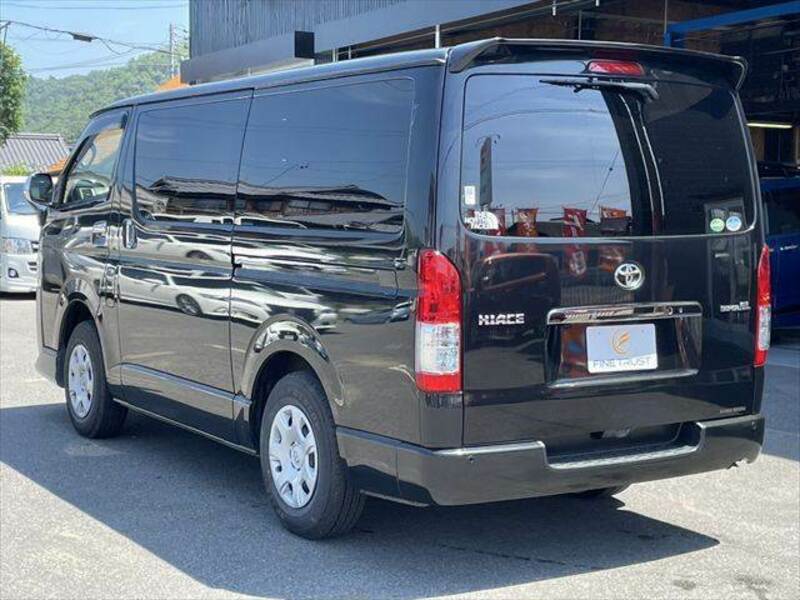 HIACE VAN