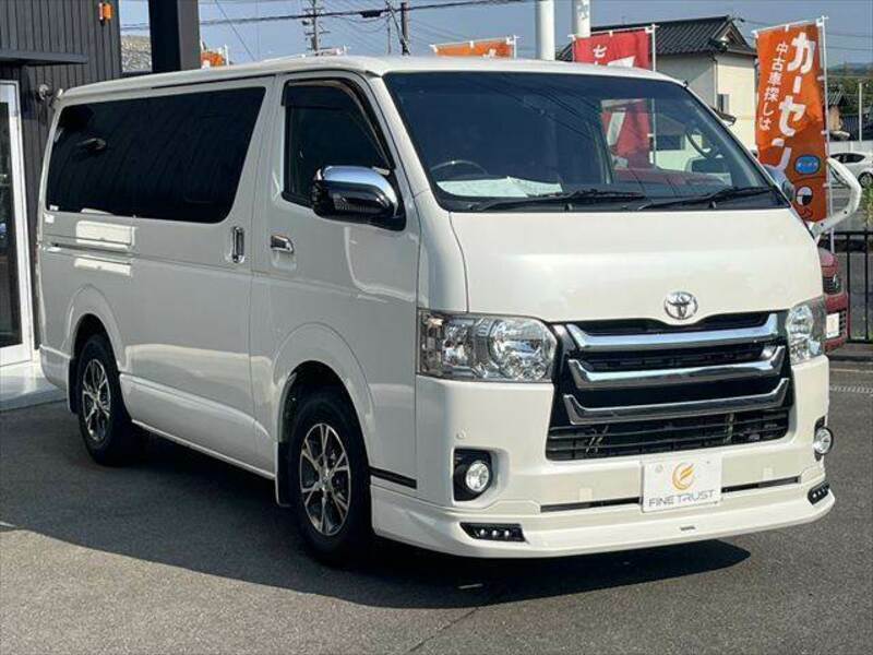 HIACE VAN