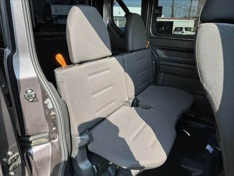 N-VAN