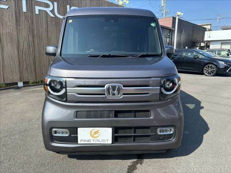 N-VAN