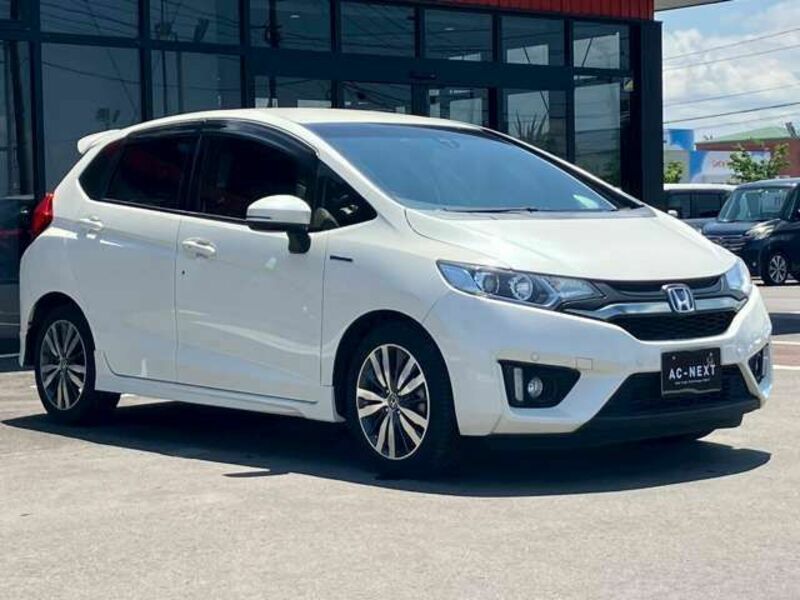 FIT HYBRID