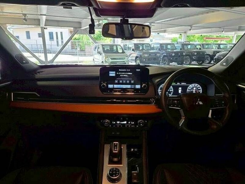 OUTLANDER PHEV